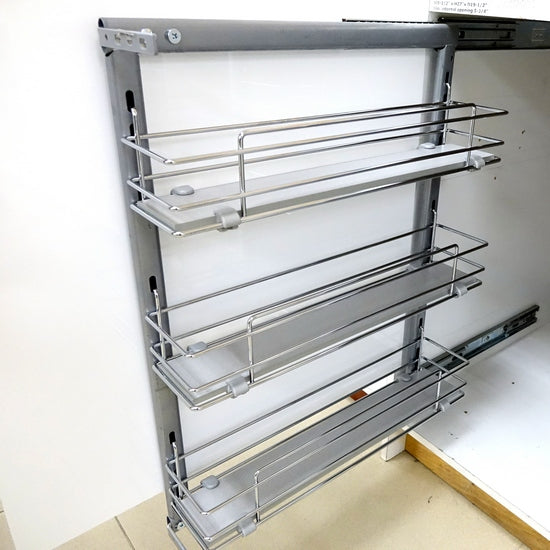 Spice Rack Mounted to the Door,  soft-closing, Universal