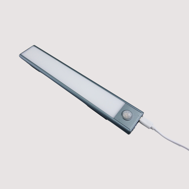 Rechargeable LED Light with Sensor (LD-240-W)